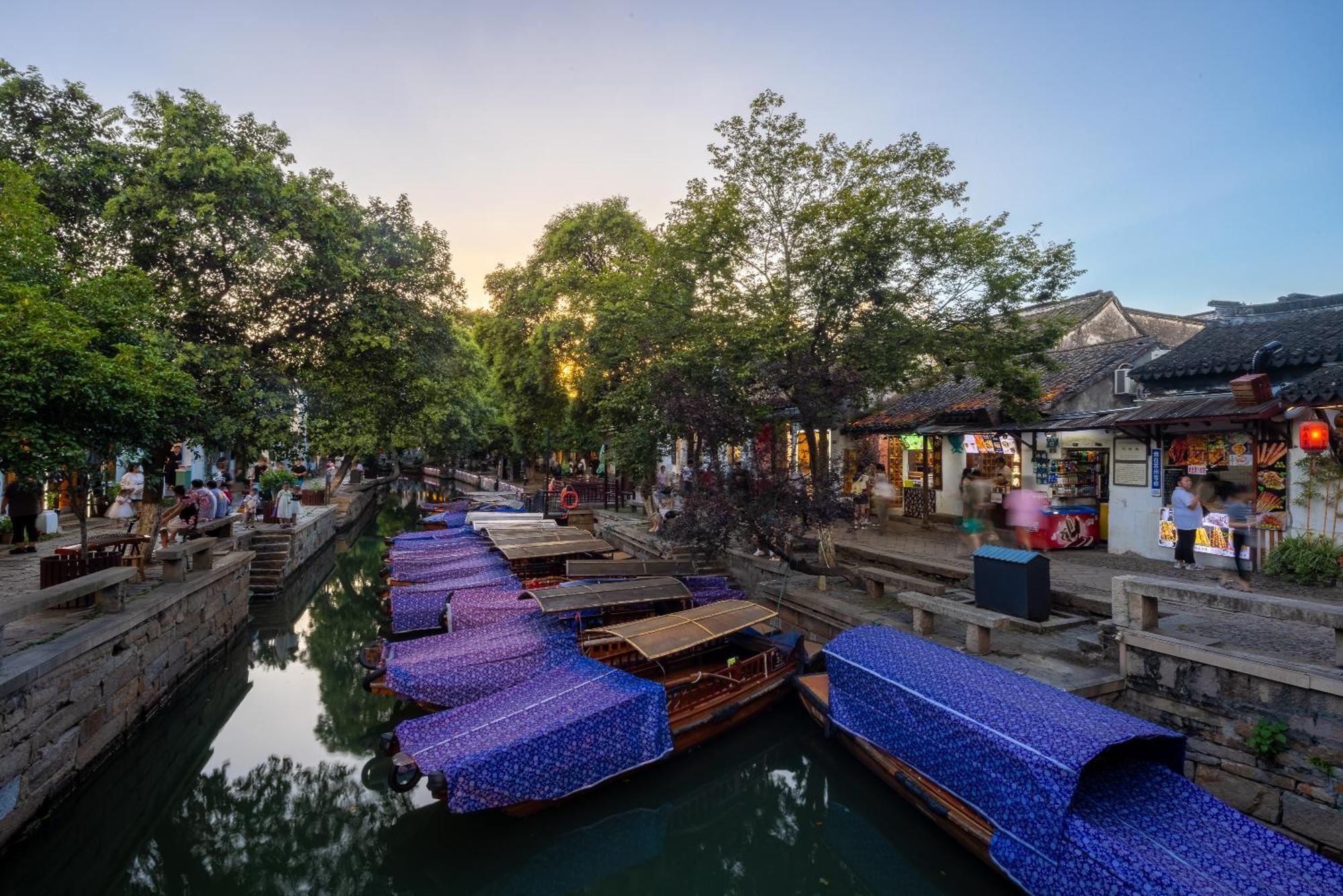 Tongli Slowlife River View Inn ซูโจว ภายนอก รูปภาพ